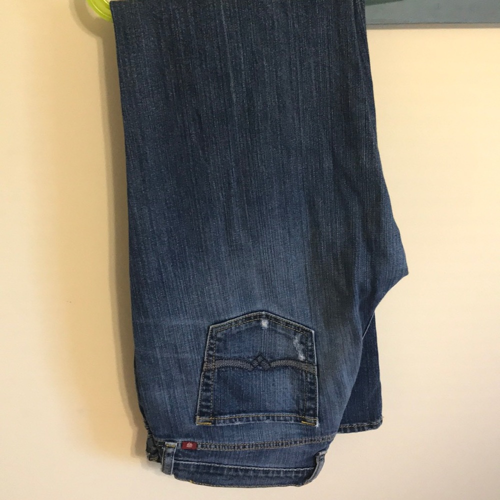 Lucky Jeans